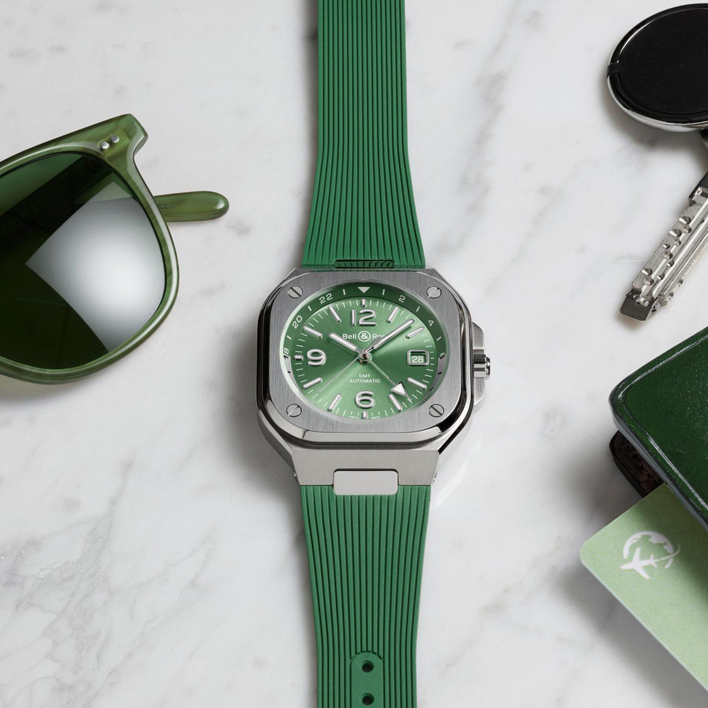 BR-05 GMT GREEN travels in Style