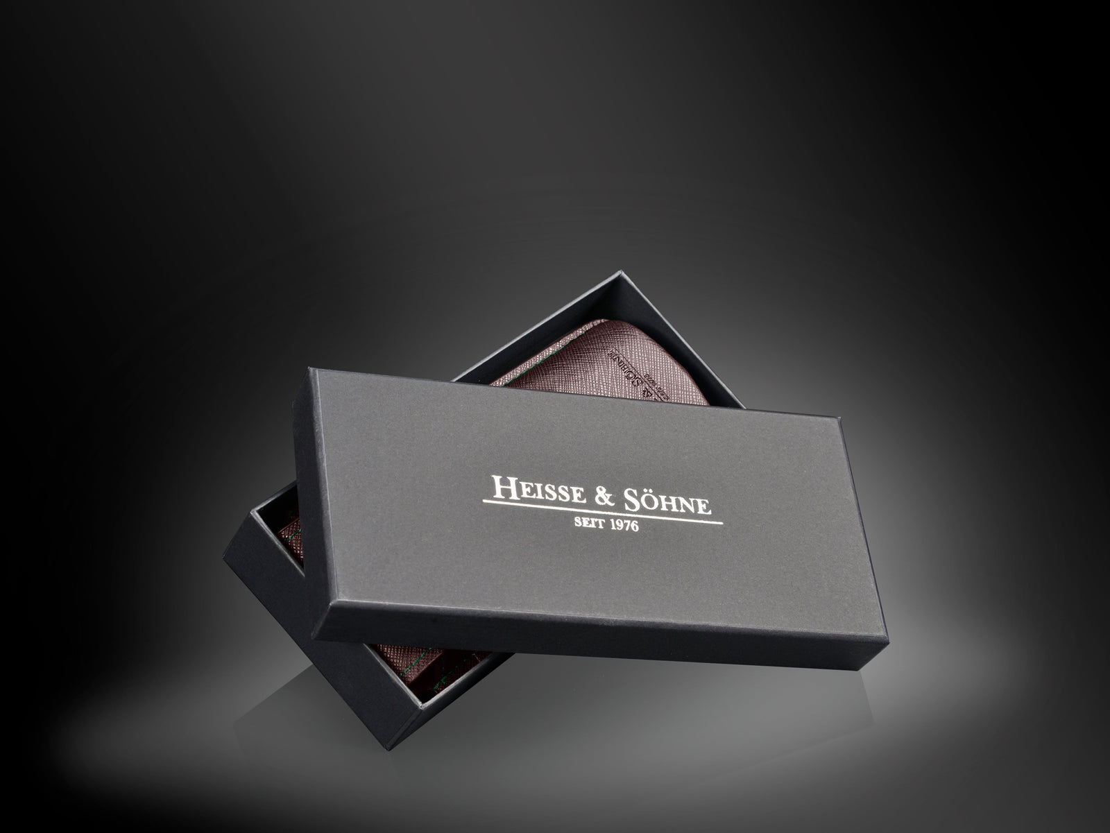 Mondo Saffiano Brown & Green