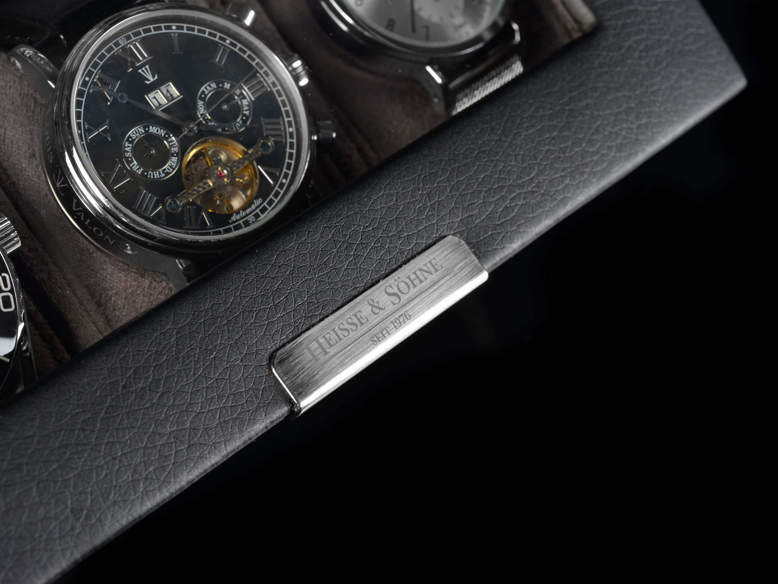 Mirage Watch Box L Black 6 - Top Part