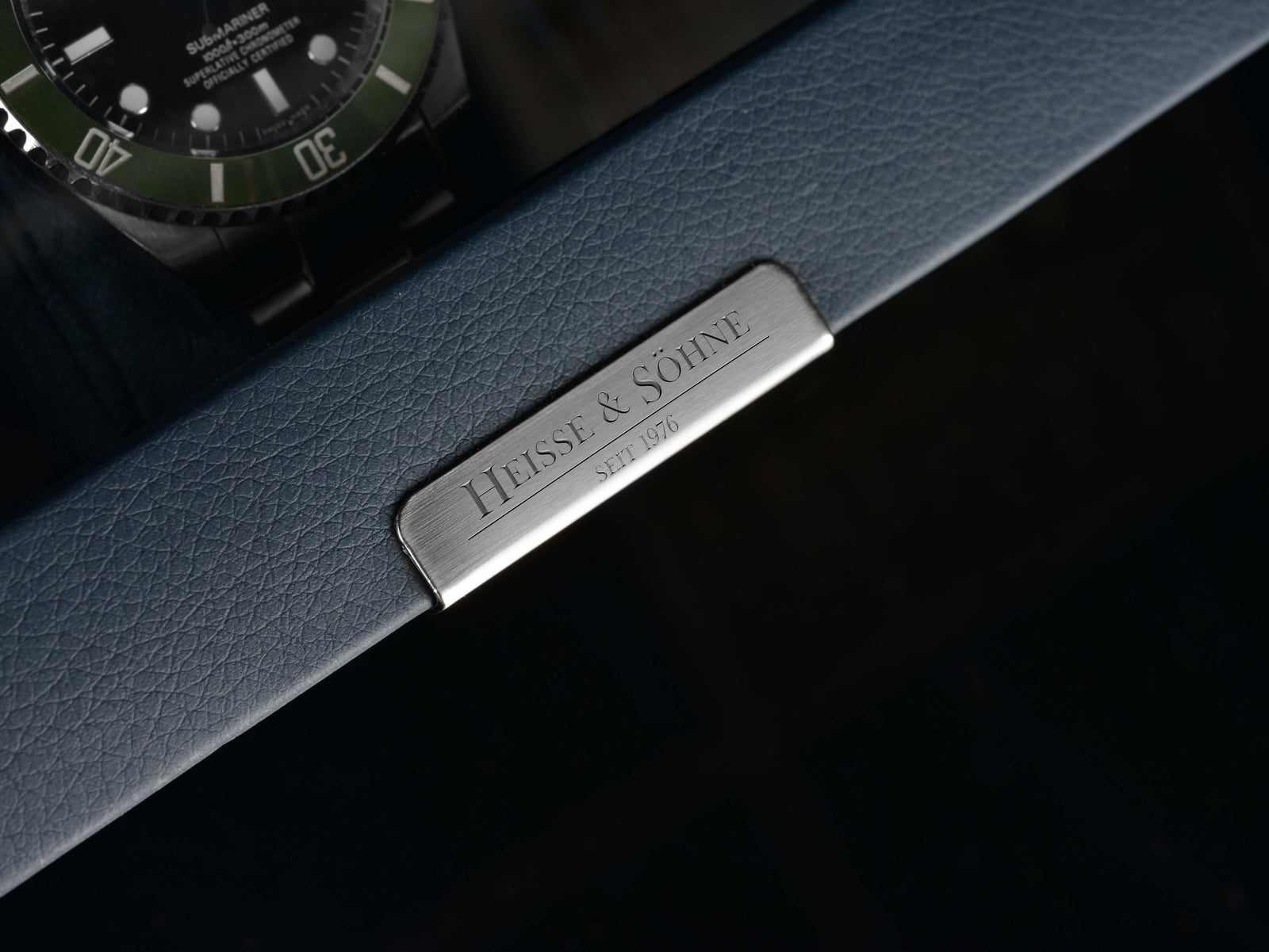 Mirage Watch Box L Blue 6 - Top Part