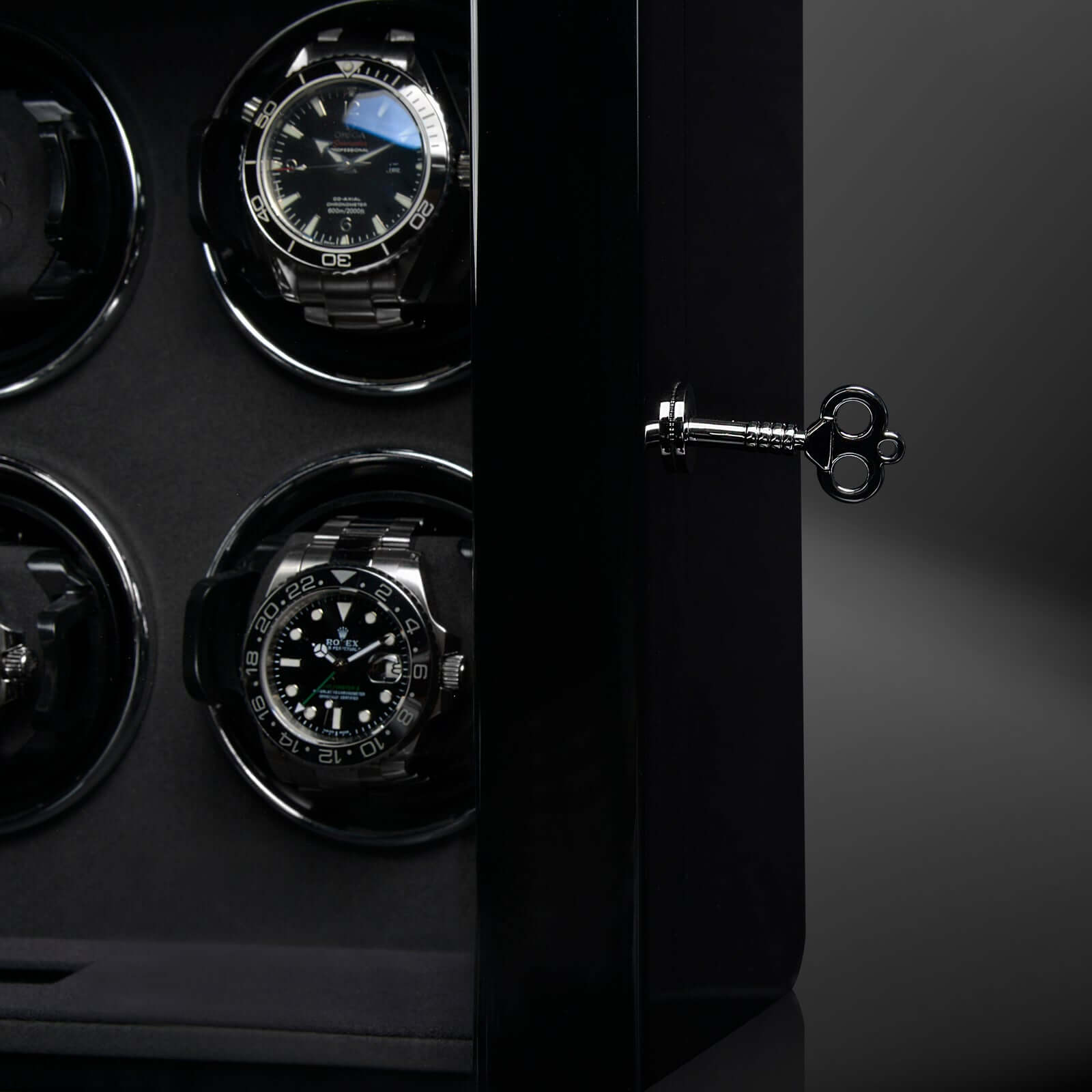Watch Master 6 Black & Carbon