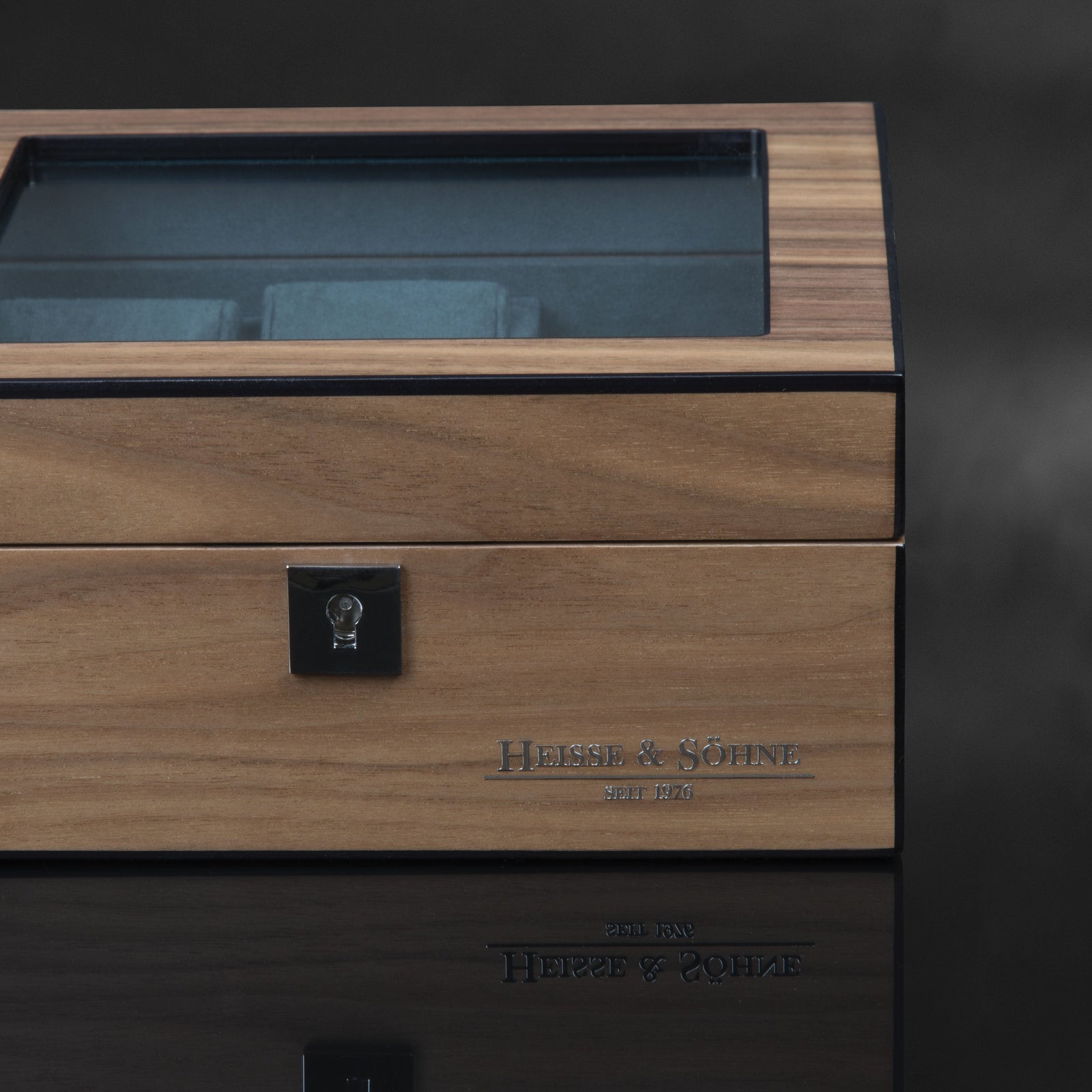 Borneaux 4+ Watches Walnut Box