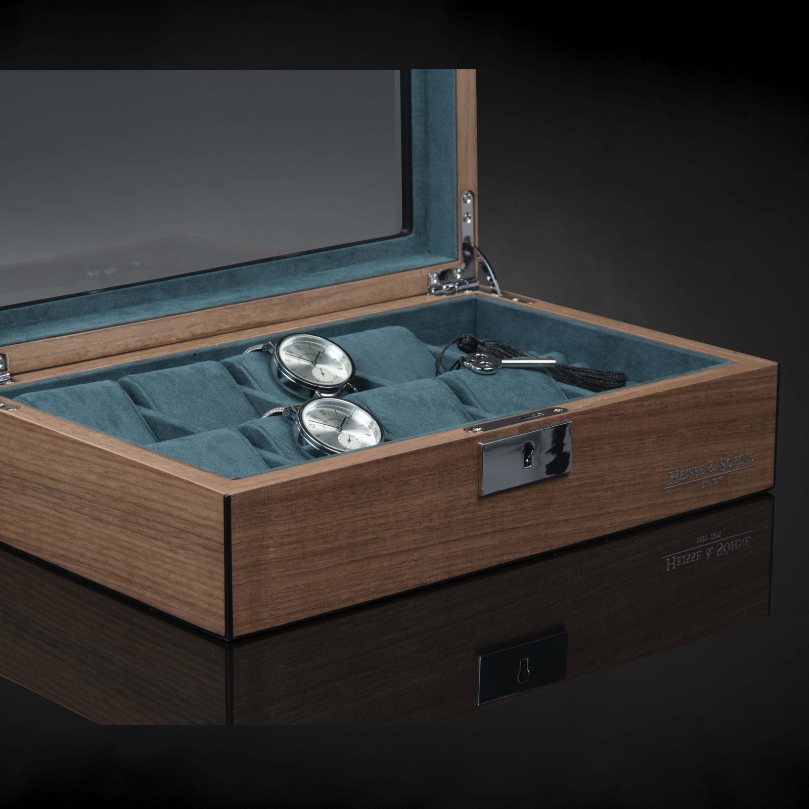 Borneaux 8+ Watches Walnut Box