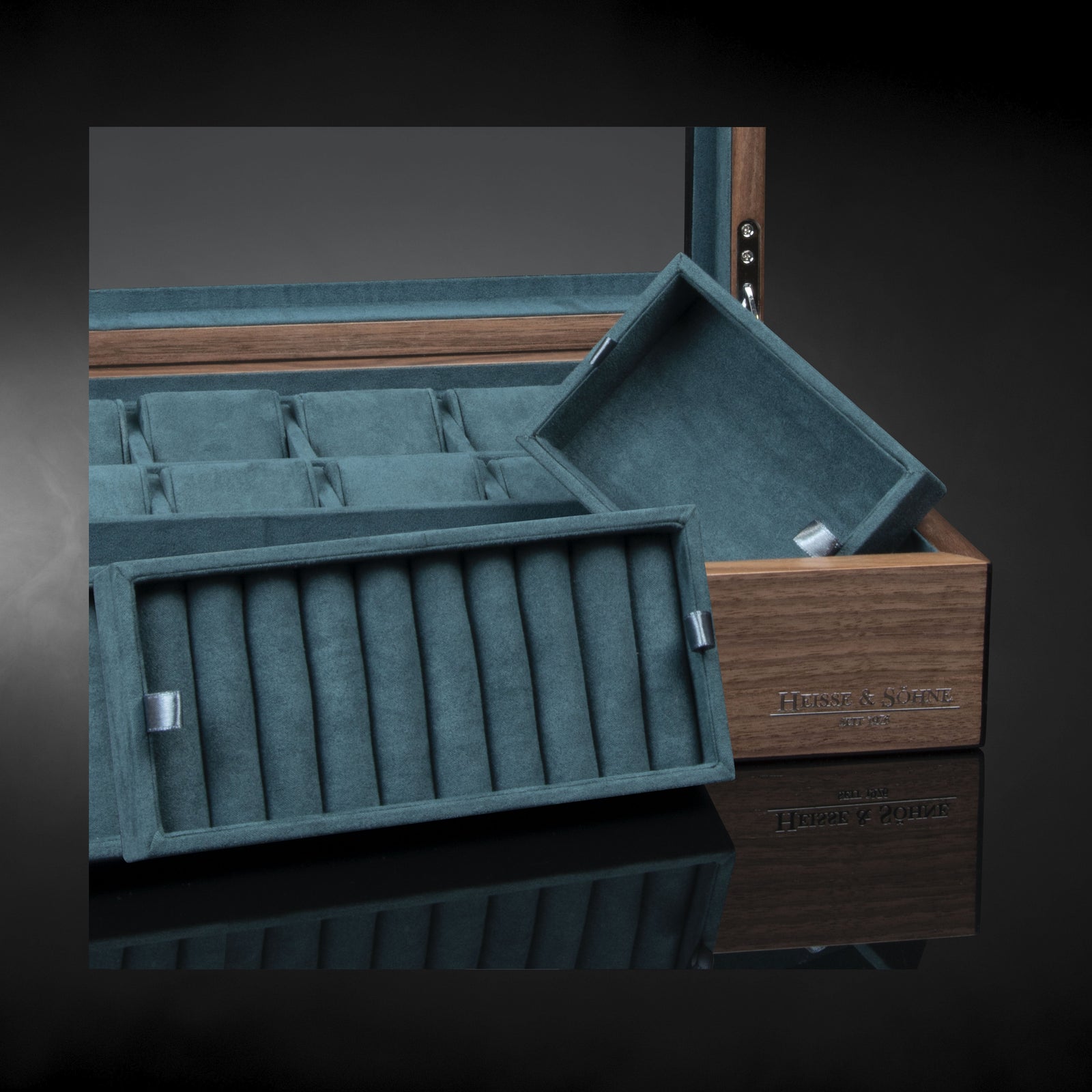 Borneaux 10+ Watches Walnut Box