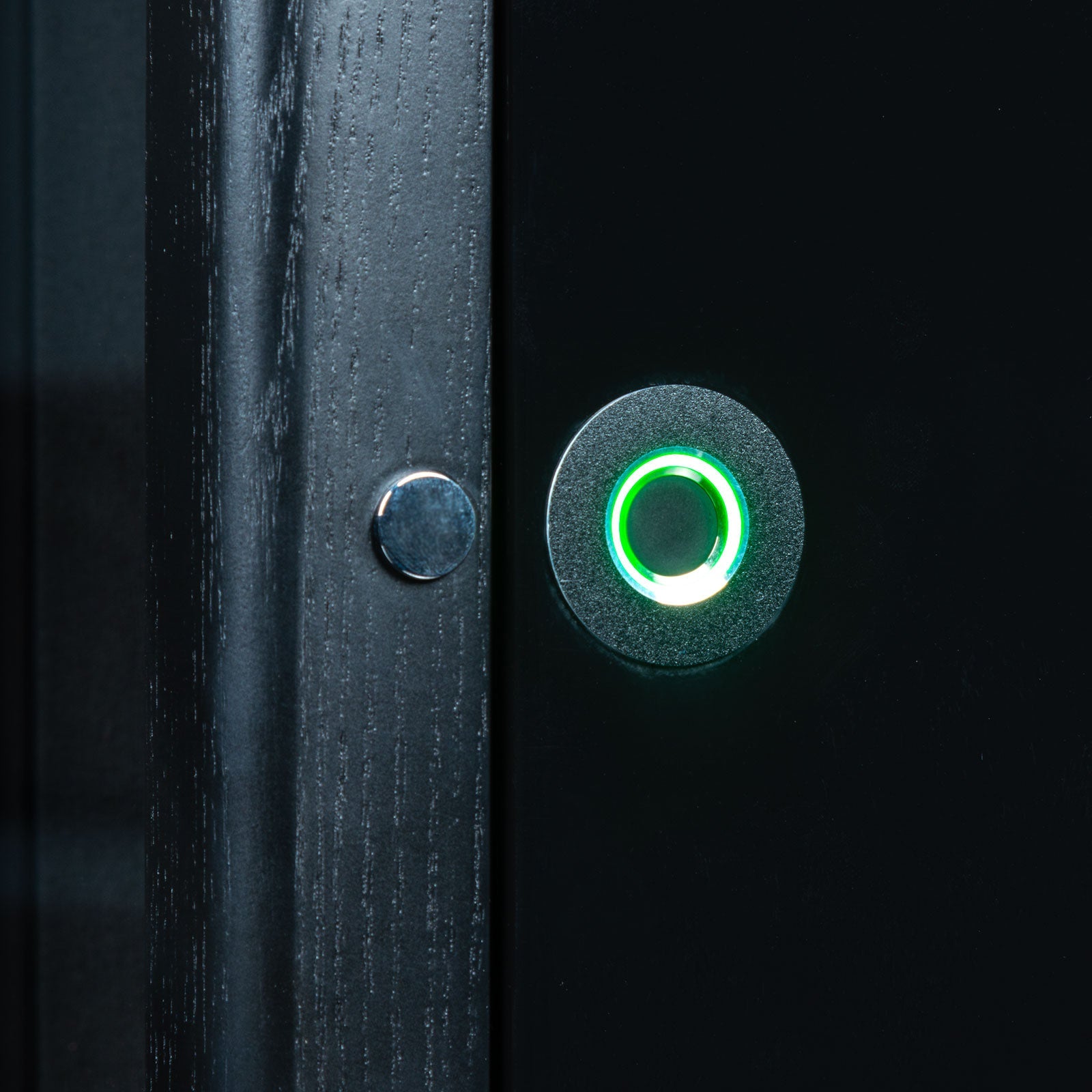 Chicago Black 16 Watches