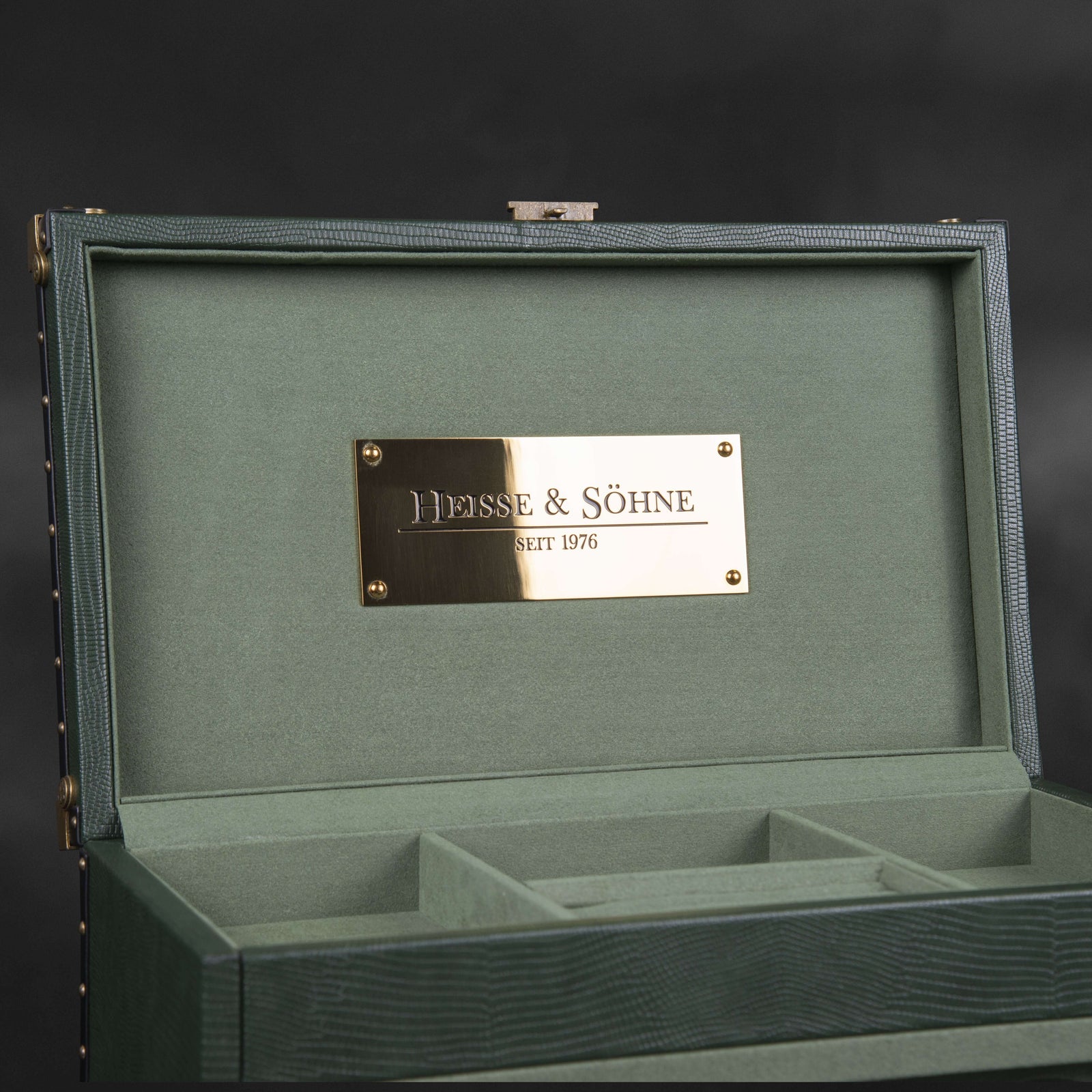 Verne Green 3 Watches