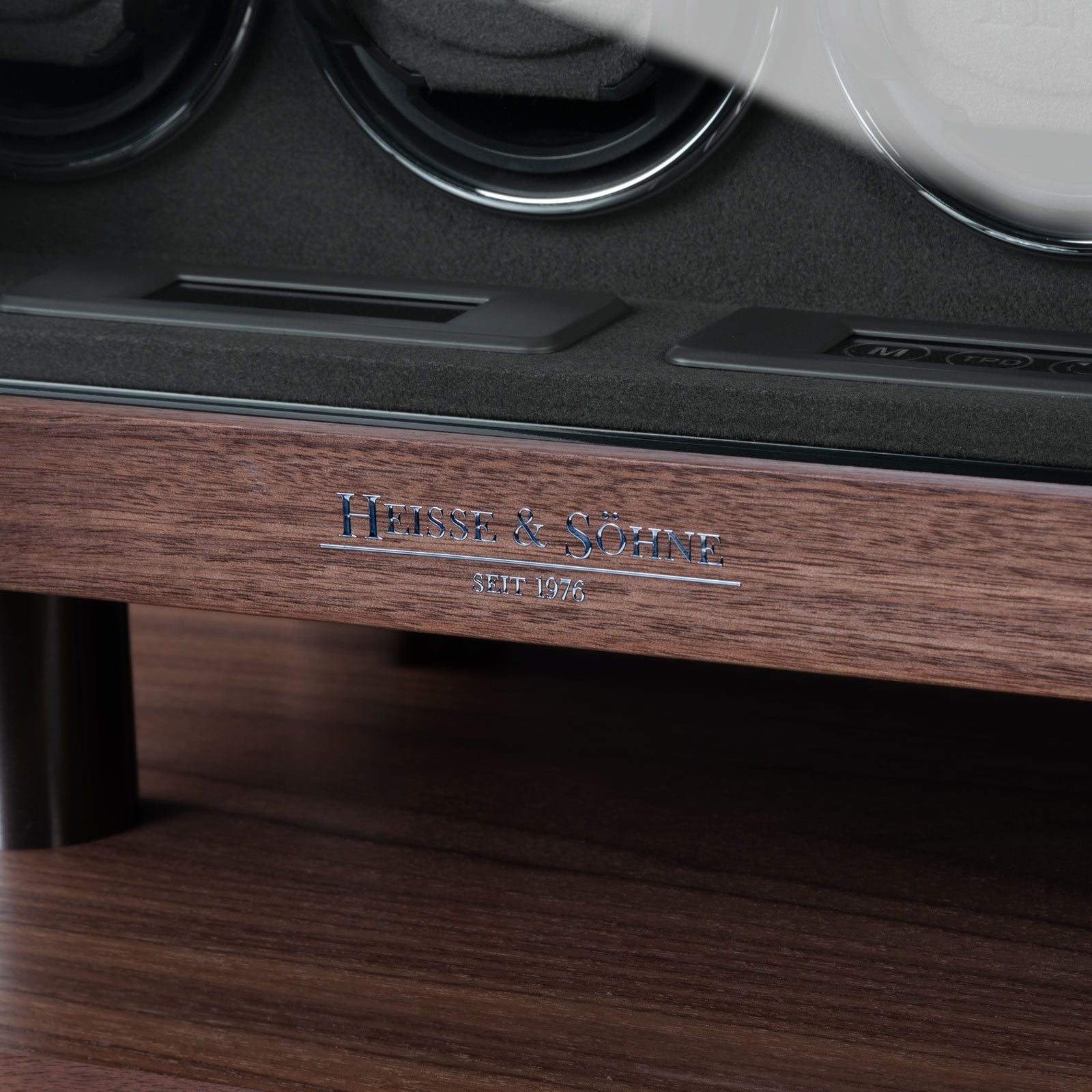 Collector New York Black 8 Watches