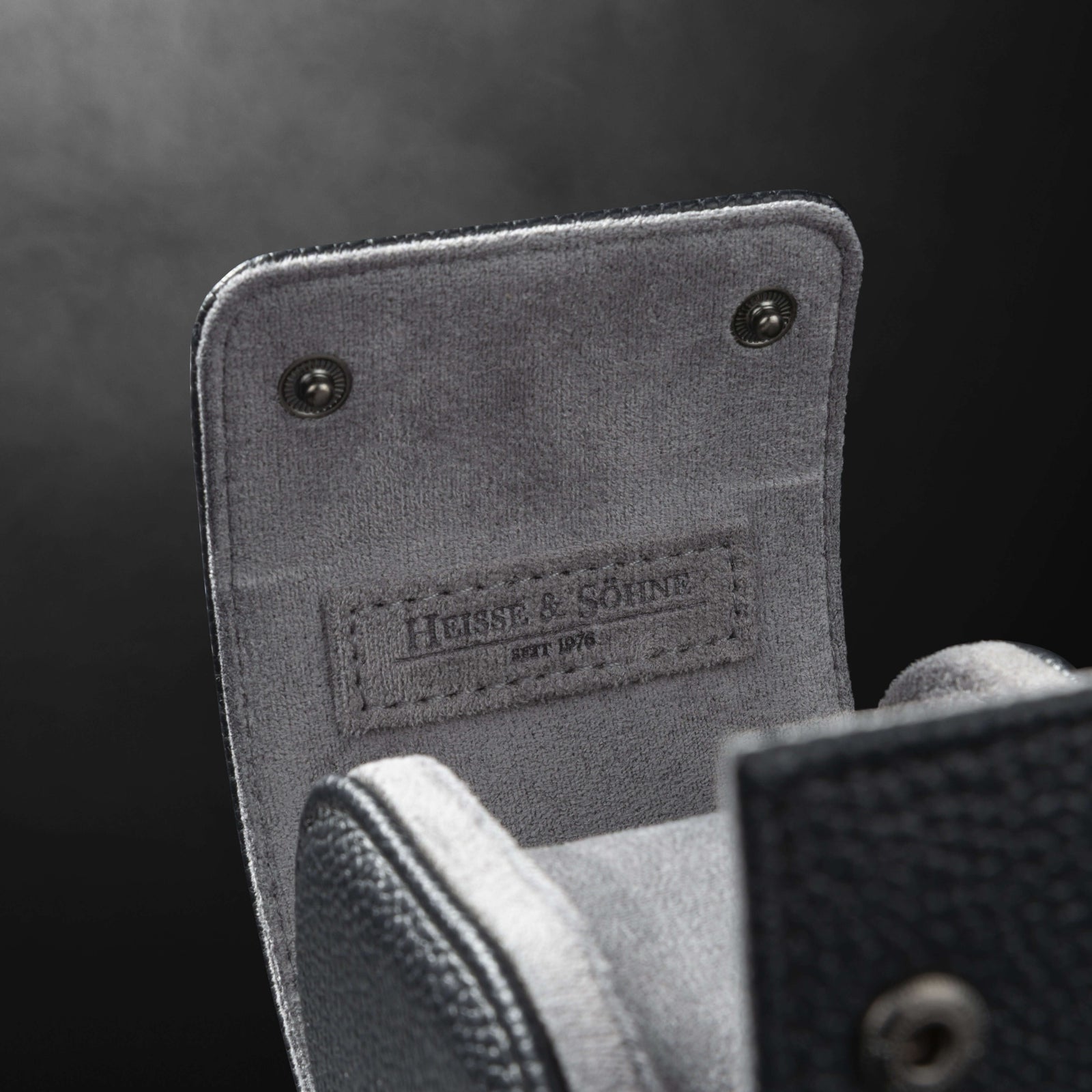 Charles Single Watch Roll Black & Anthracite