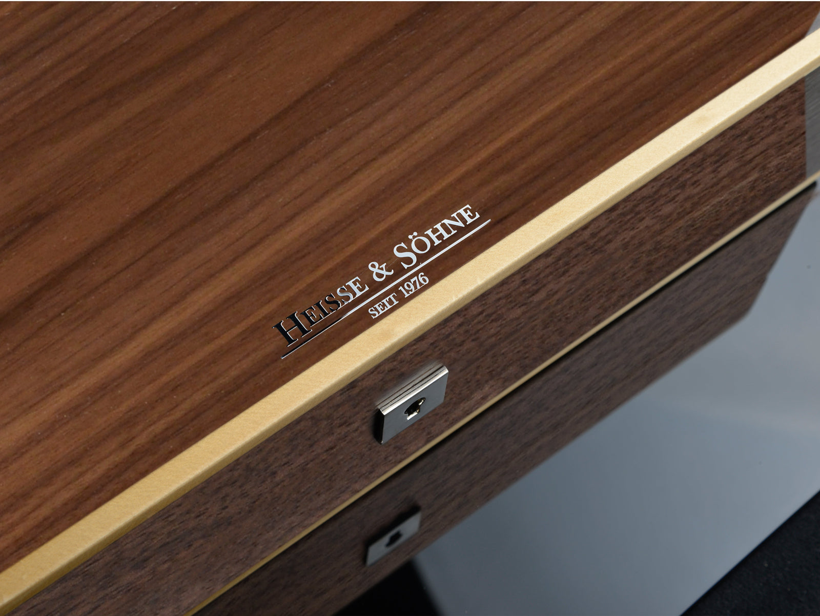 Aberdeen 5 Watches Brown