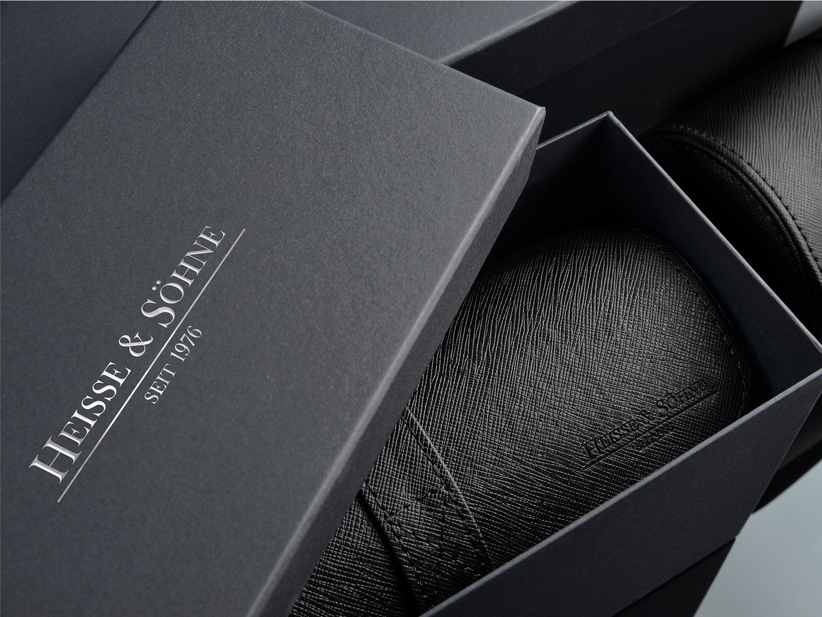 Rondo 3 Watch Roll Black