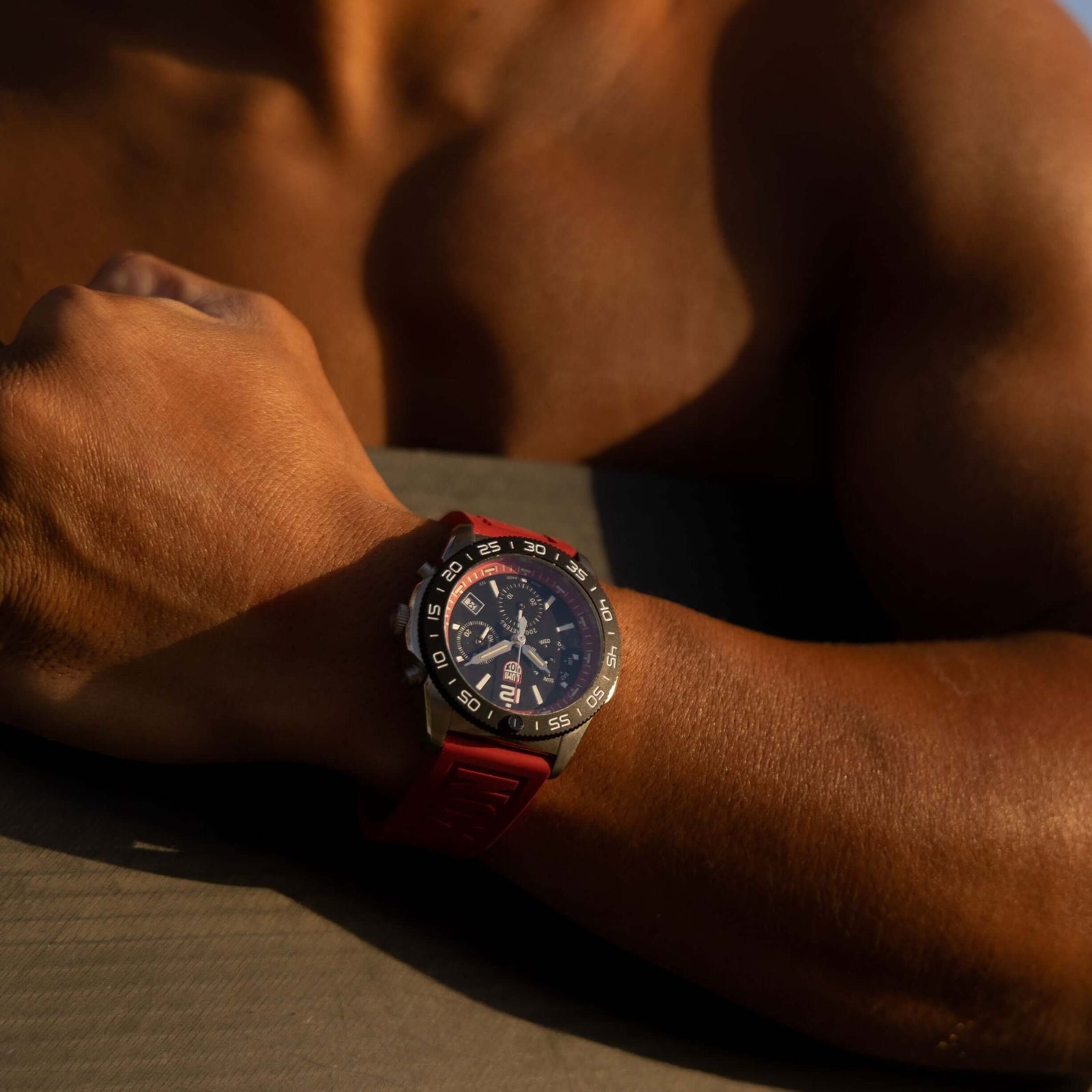 Pacific Diver Chronograph, 44MM - 3155