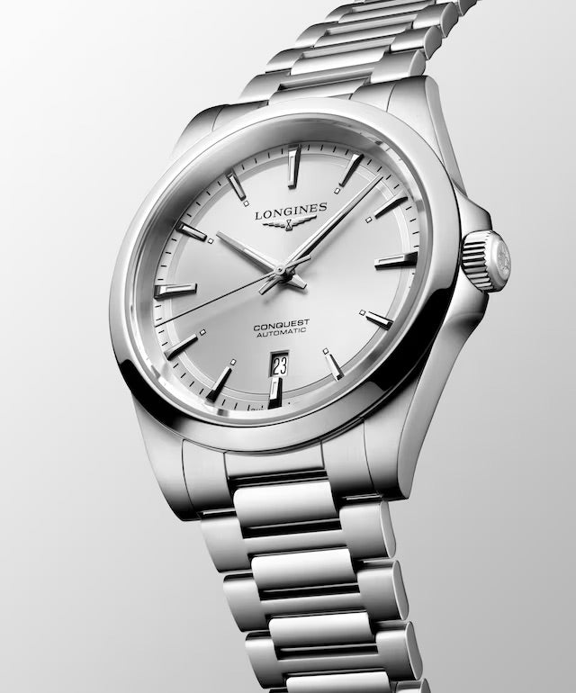 Longines Conquest L38304726