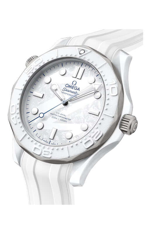 White wristwatch with silver bezel and Omega logo on a white background
Omega Speedmaster Milano Cortina 522.92.44.20.04.001 Bandiera Jewellers