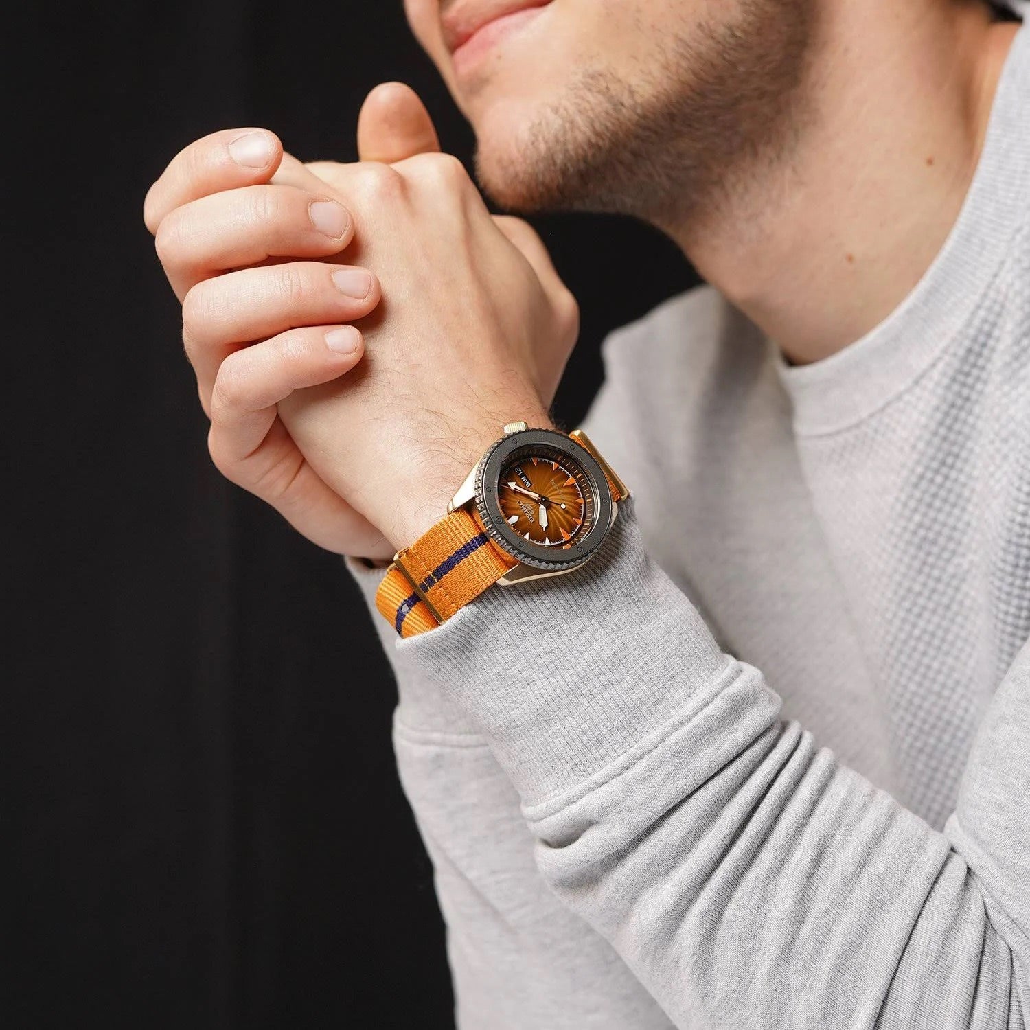 SEIKO 5 DAY DATE NARUTO BORUTO LTD SRPF70K1F
