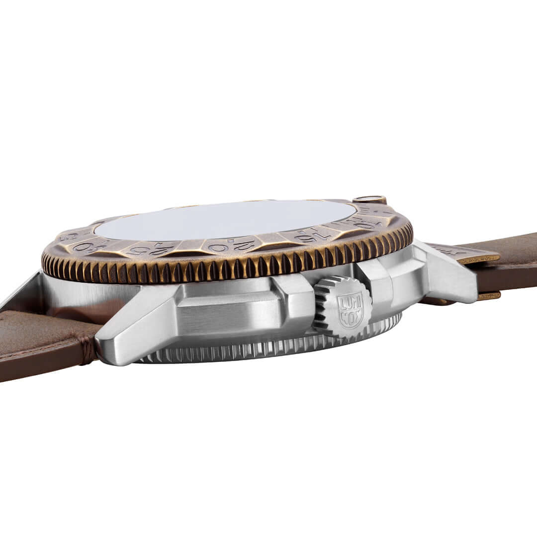 Adventure Watch
