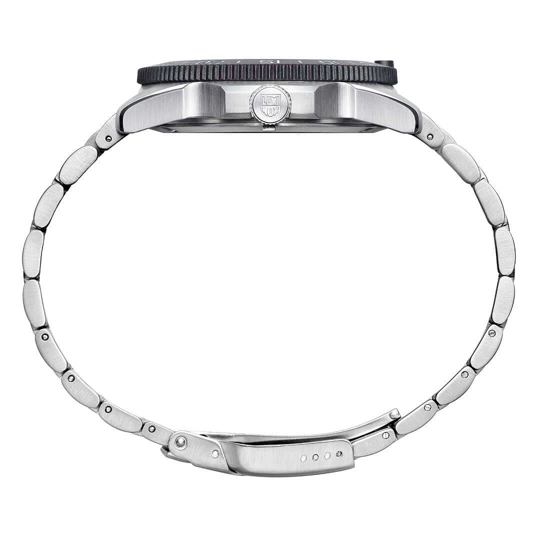 Pacific Diver, 44MM - 3123