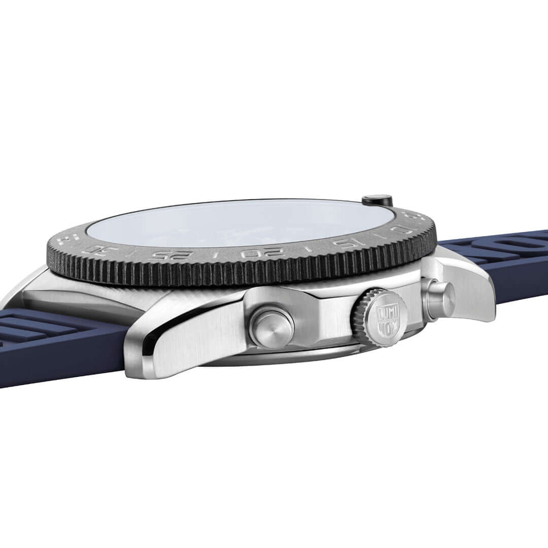 Pacific Diver Chronograph, 44MM - 3143