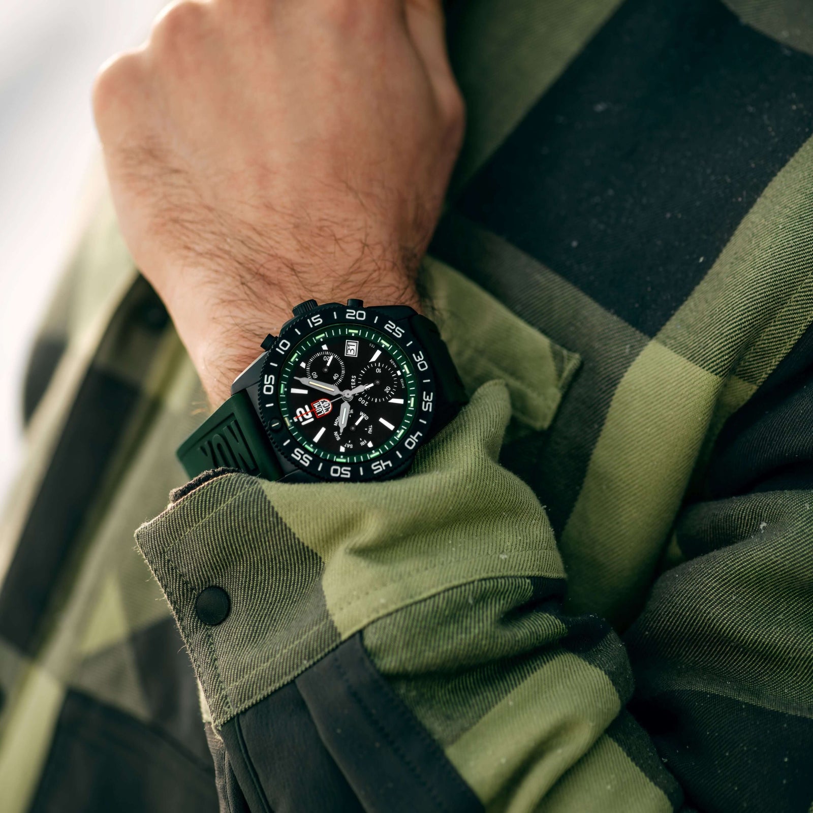 Pacific Diver Chronograph, 44MM - 3147