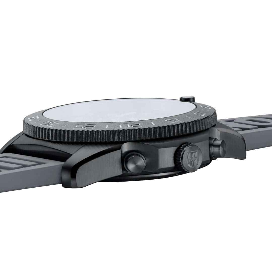 Pacific Diver Chronograph, 44MM - 3148