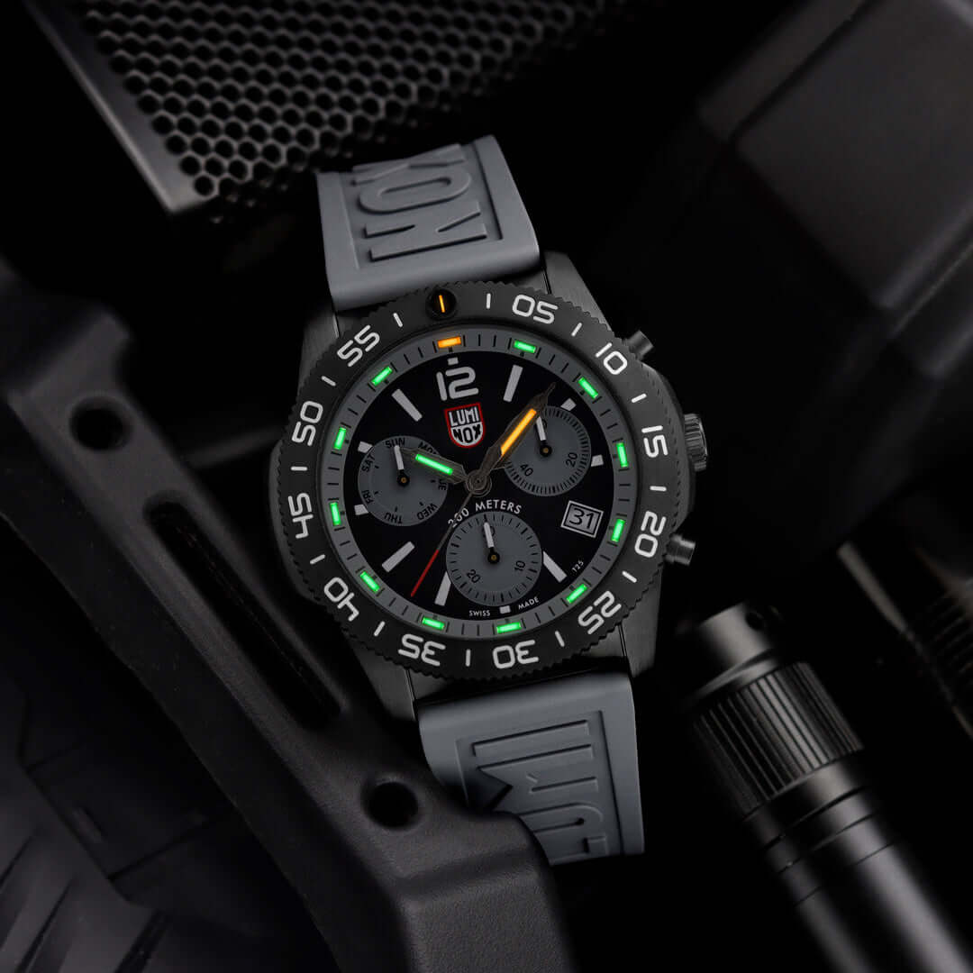 Pacific Diver Chronograph, 44MM - 3148