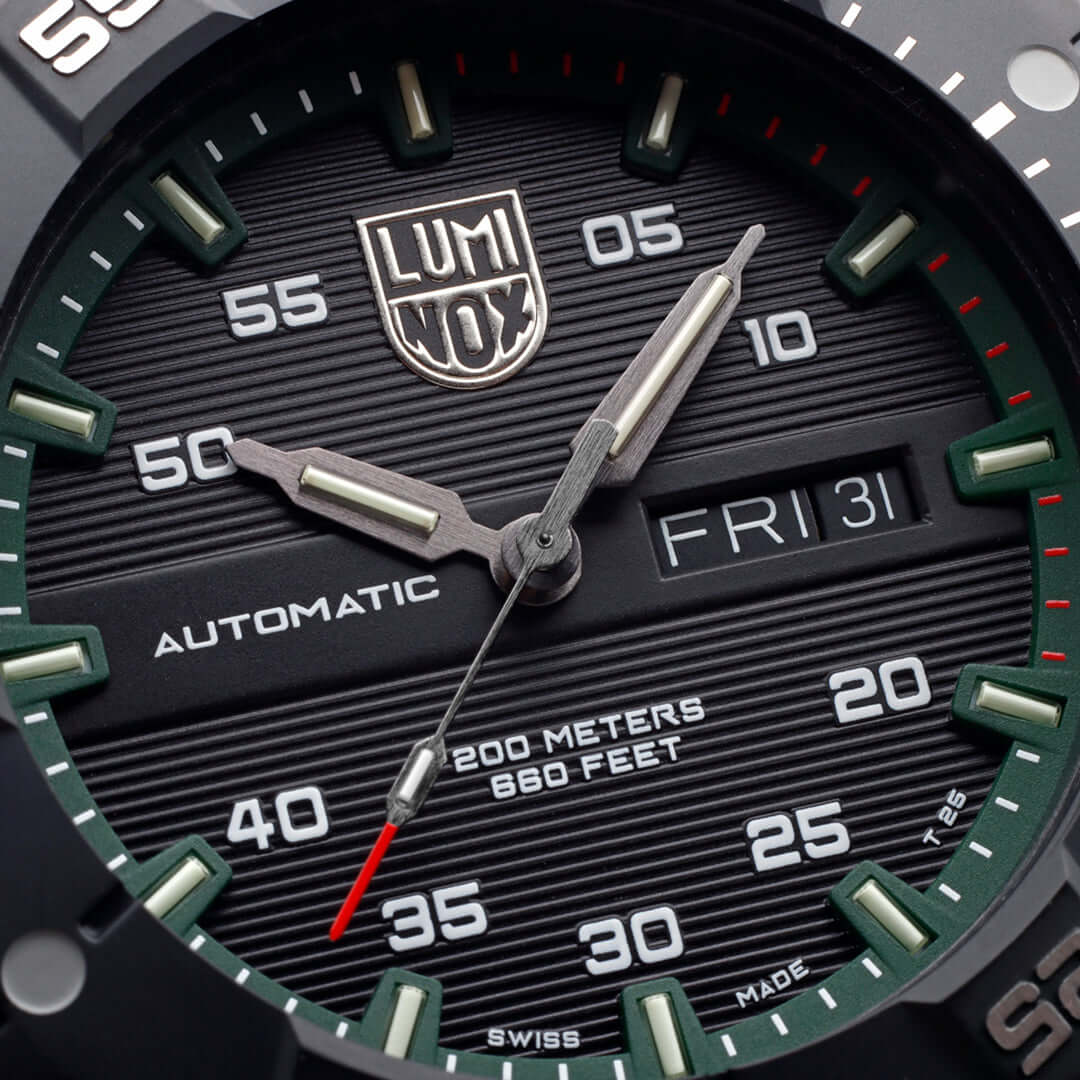 Master Carbon SEAL Automatic, 45MM - 3877