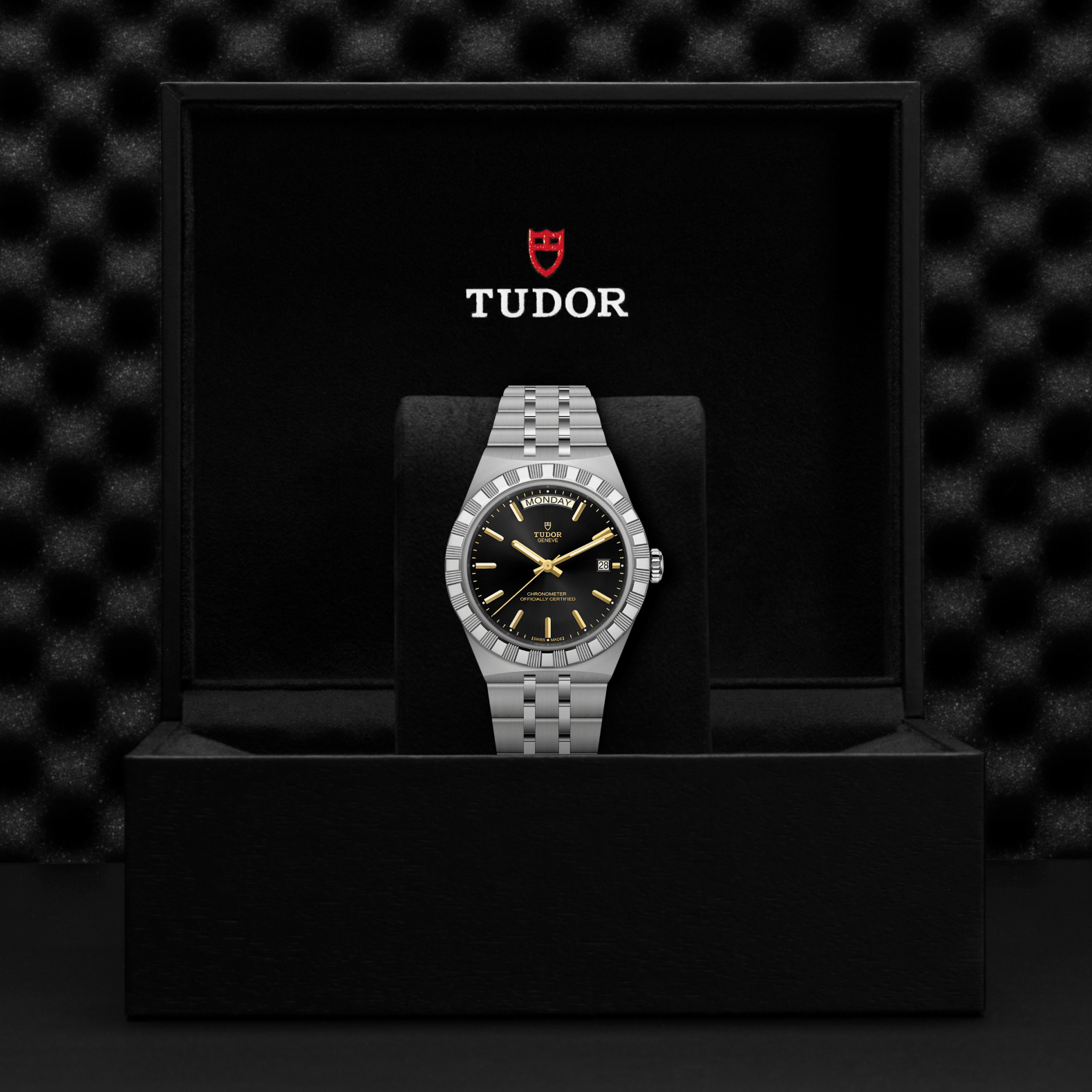 TUDOR Royal 40mm M2840D1A0-0001 Bandiera Jewellers