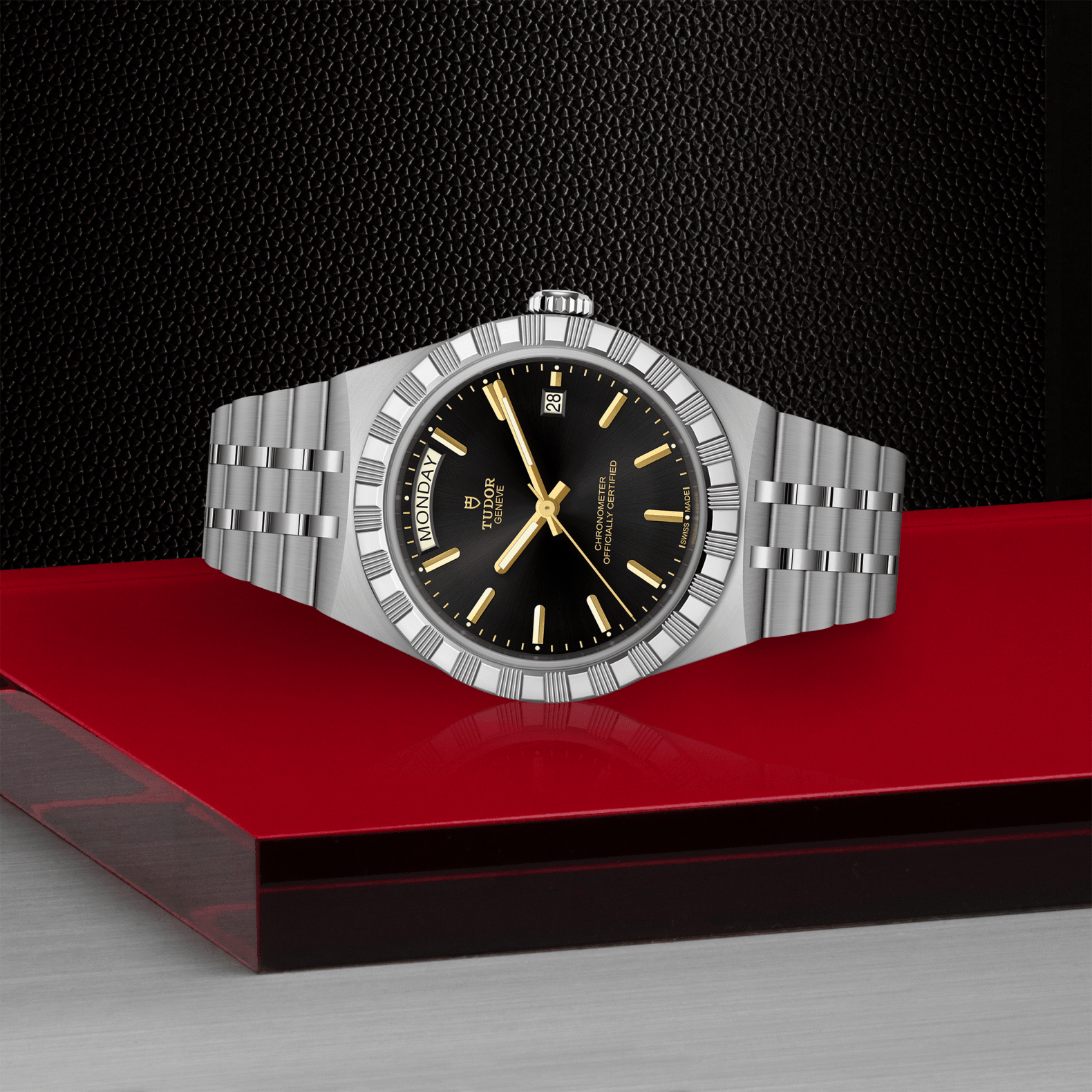 TUDOR Royal 40mm M2840D1A0-0001 Bandiera Jewellers