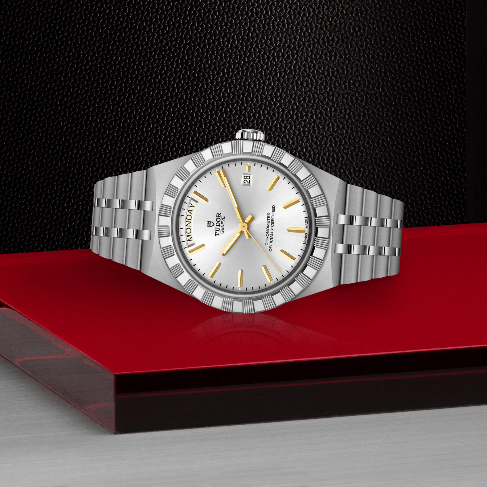 TUDOR Royal 40mm M2840D1A0-0004 Bandiera Jewellers