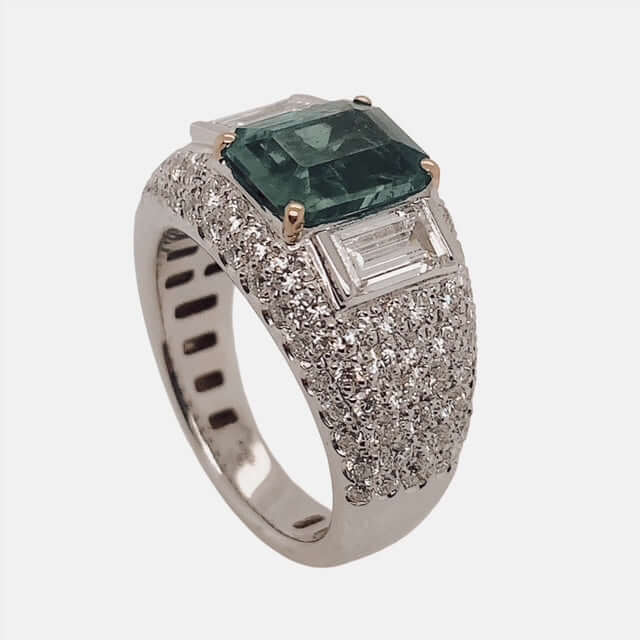 BJ Emerald & Diamond Ring 17775ABDSM-2869 DM 1.4 BG0.20 EM1.09ct