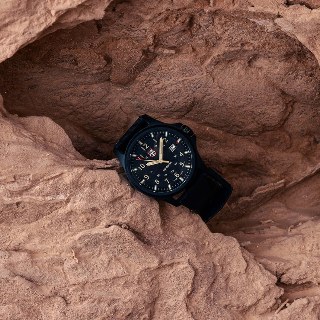 Atacama Field, 43MM - 1970.SET