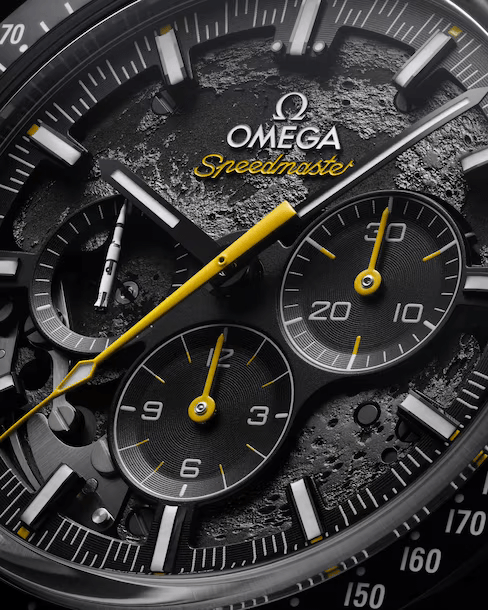 Omega Speedmaster Dark Side Apollo 8 310.92.44.50.01.001