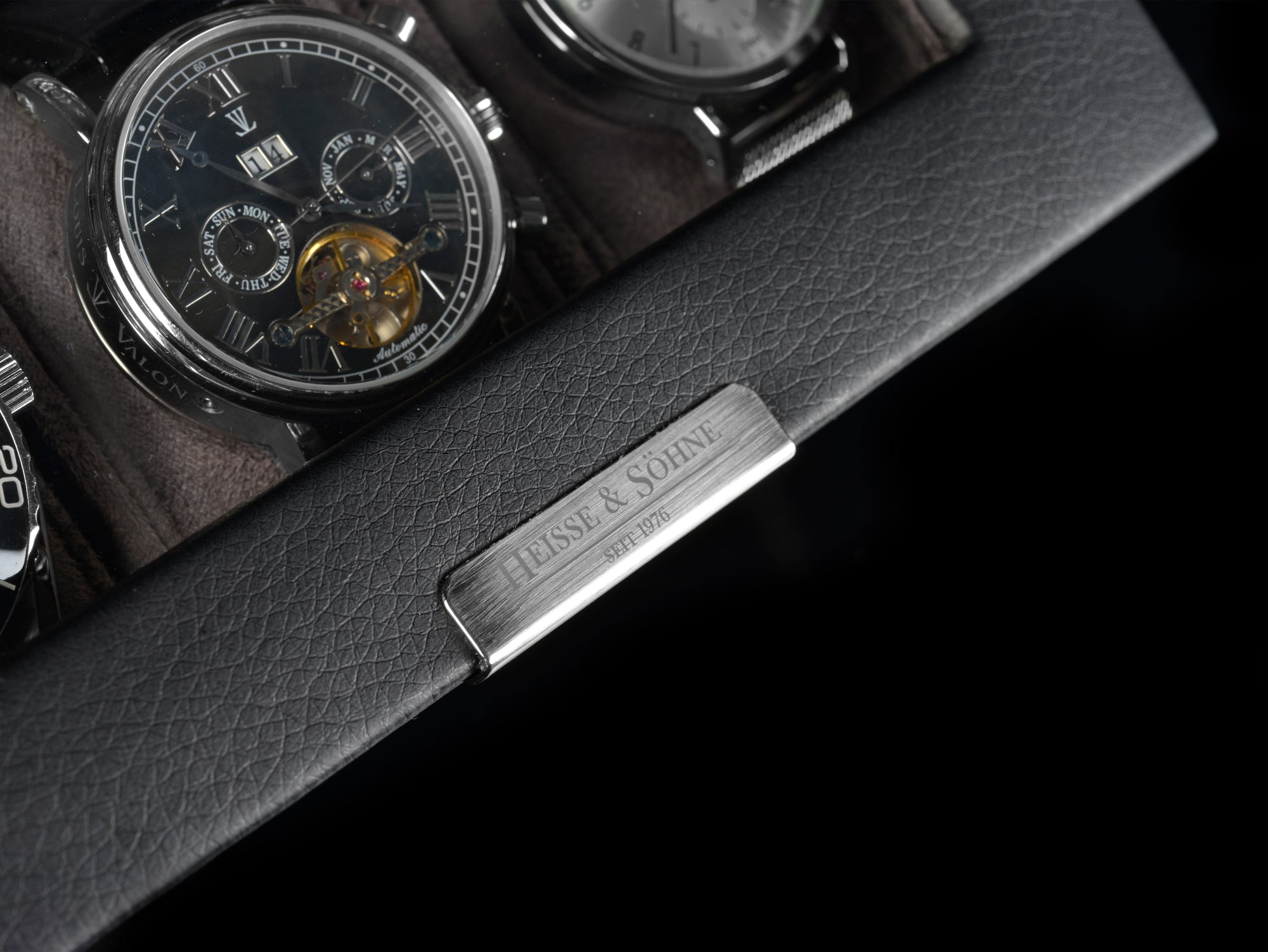 Mirage Watch Box L Black 6 - Top Part