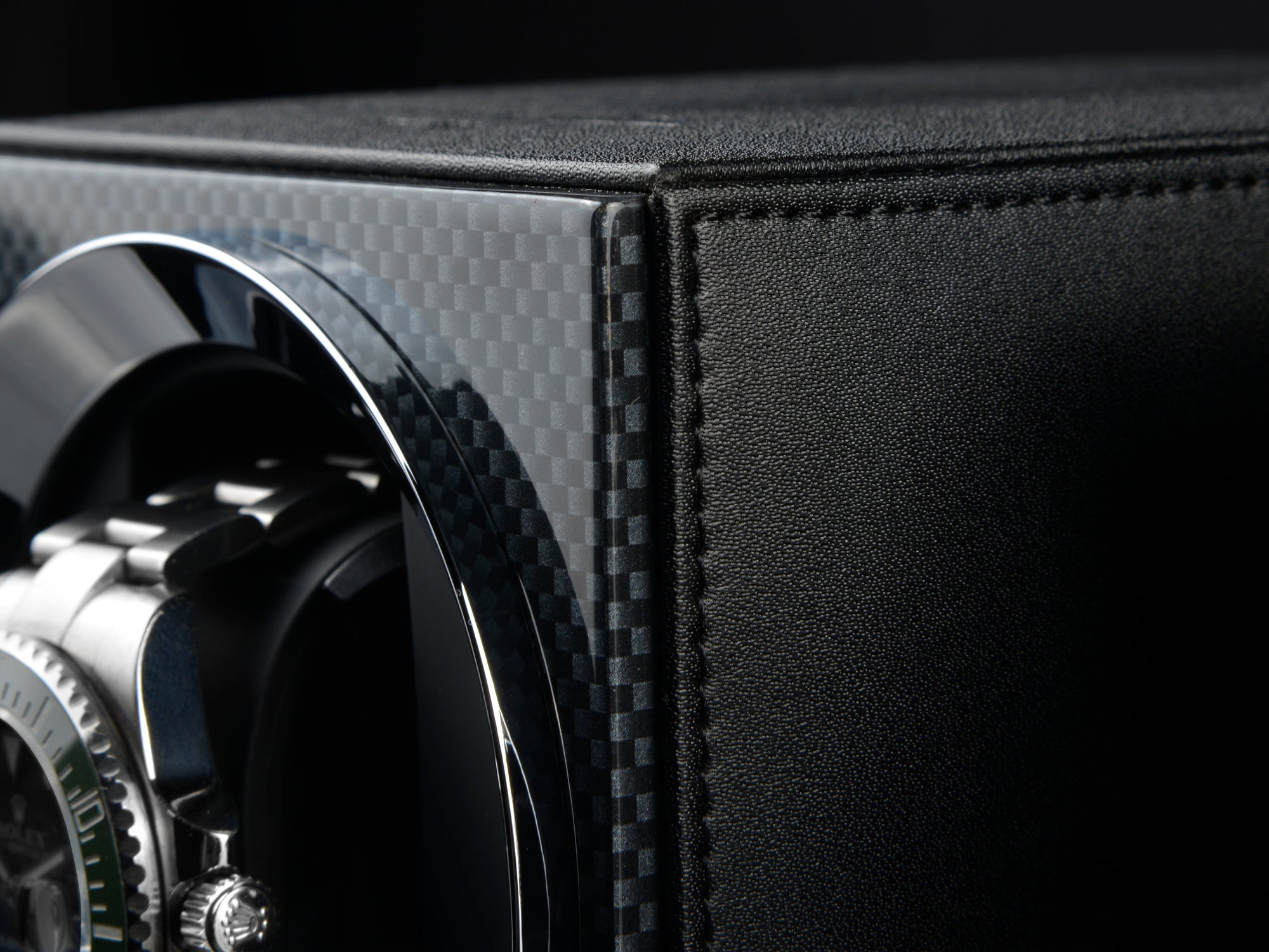 Moon Carbon & Black Single