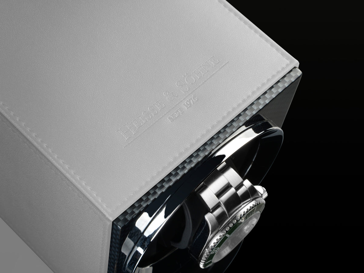 Moon Carbon & Cream Single