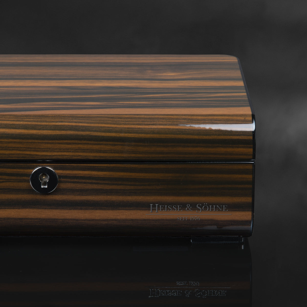 Phoenix 6+ Watches Wood Box