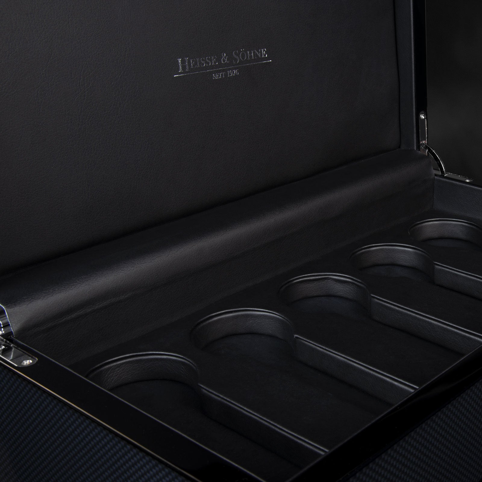 Loop 3 Carbon & Black