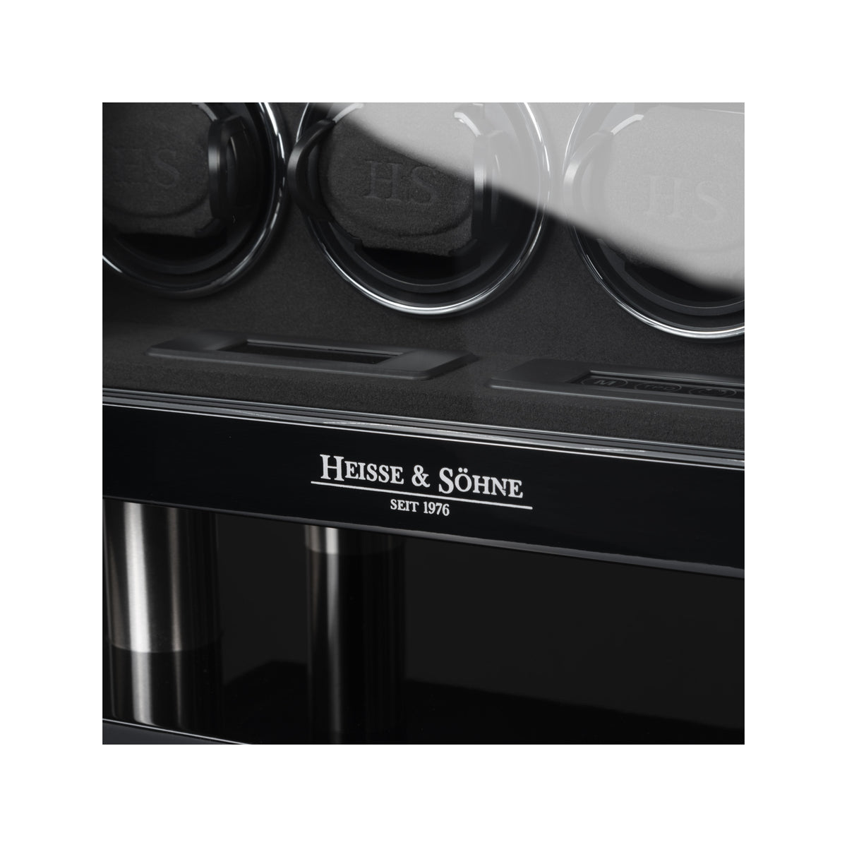 Collector Black 16 Watches