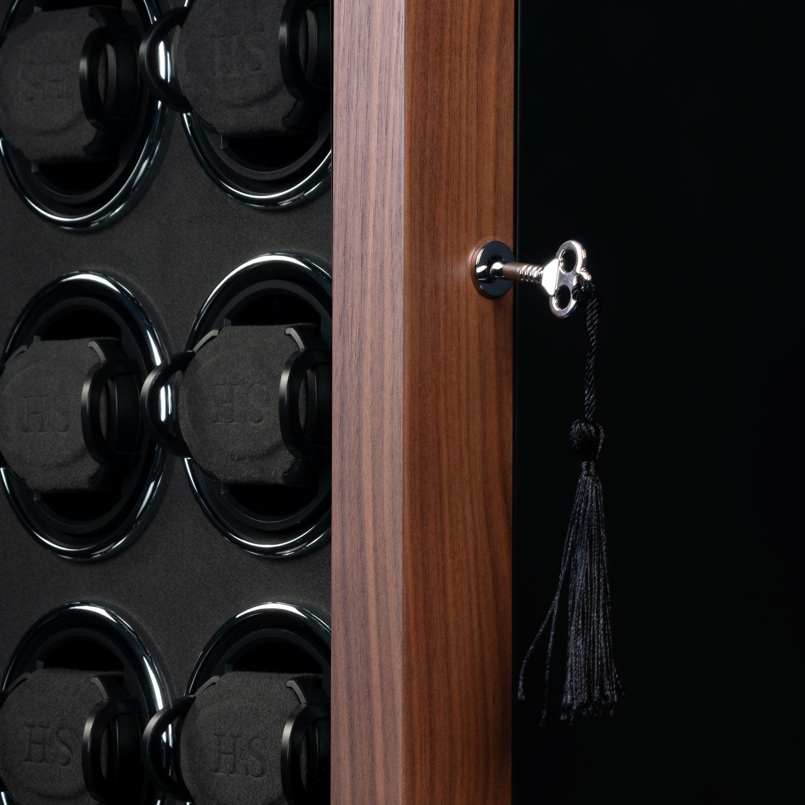 Collector New York Black 16 Watches