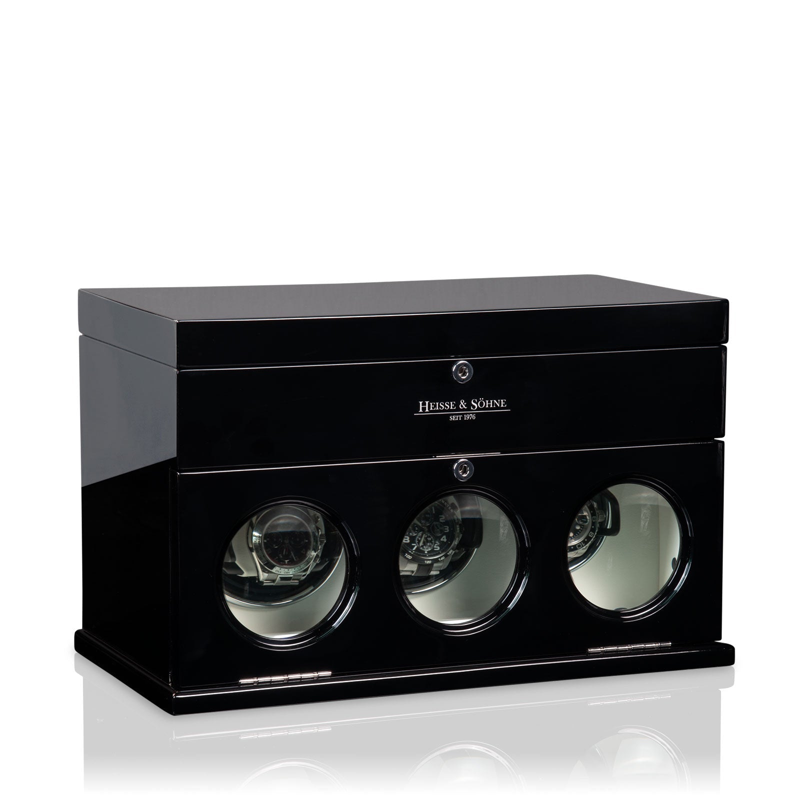 Loop 3 Black & White