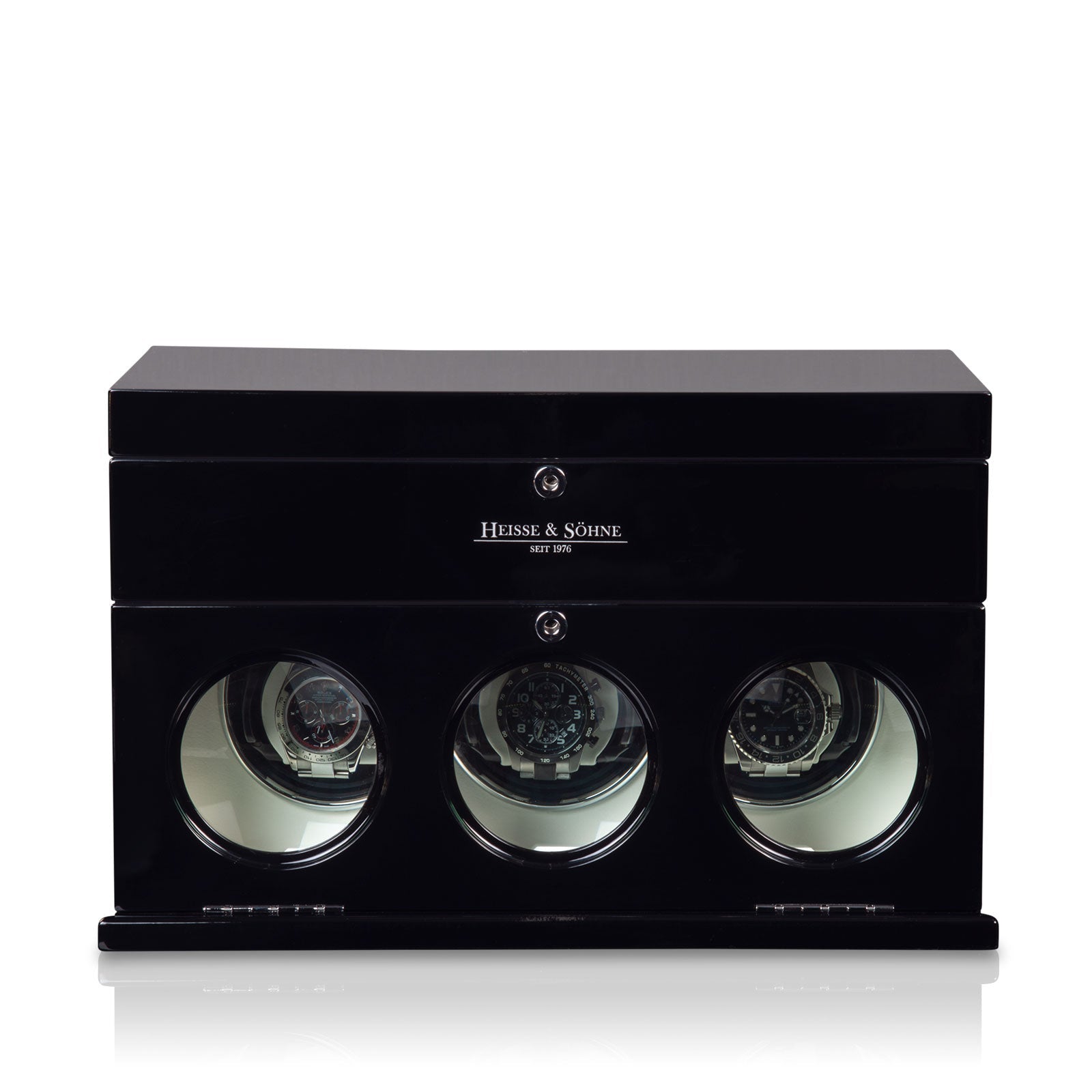 Loop 3 Black & White