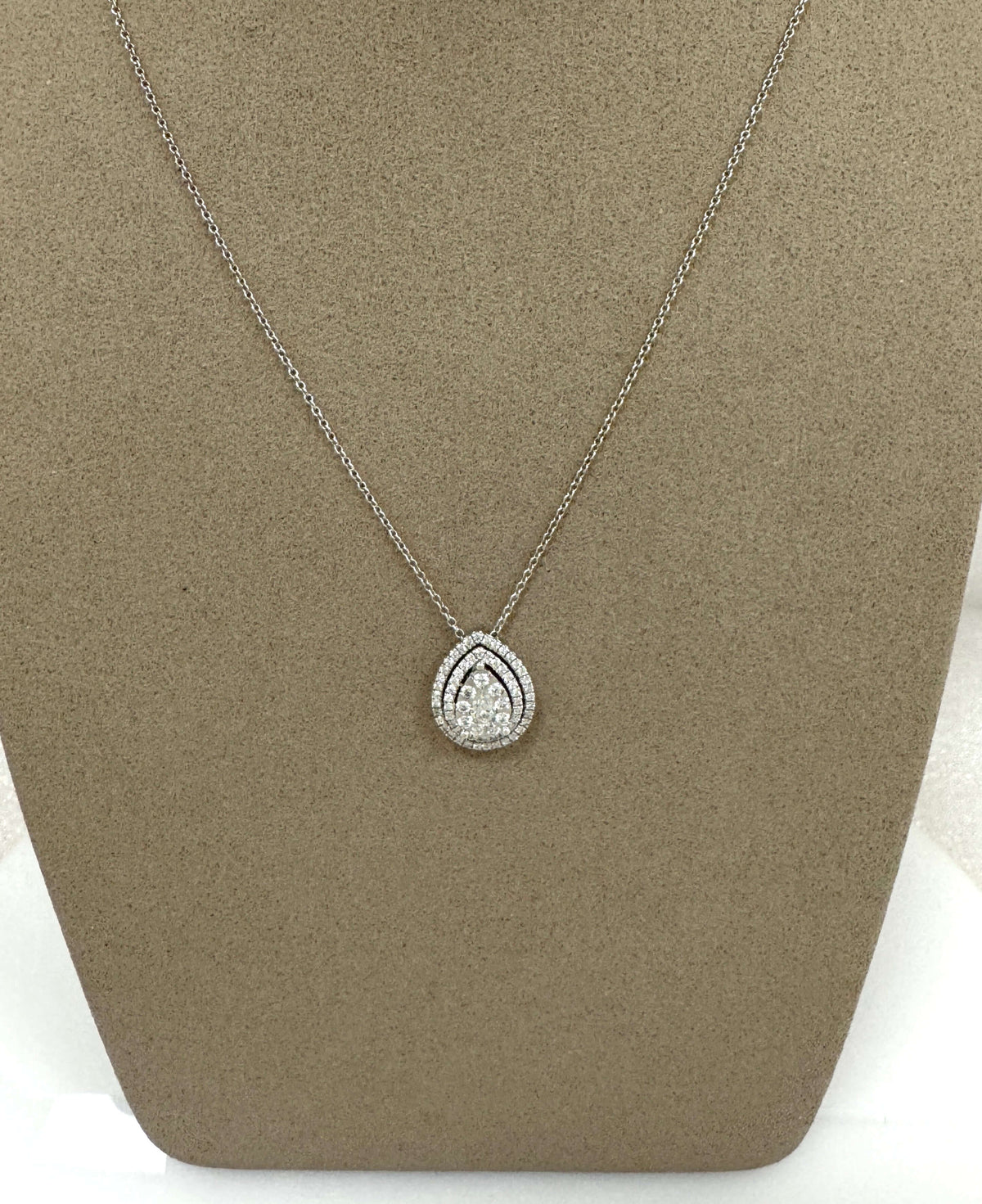 Bandiera Jewellers Diamond Pendant Necklace BJN-00001