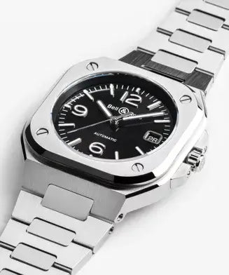 Silver watch with black dial on a white background

Bell & Ross BR-05 Black Steel BR05A-BL-ST/SST Bandiera Jewellers