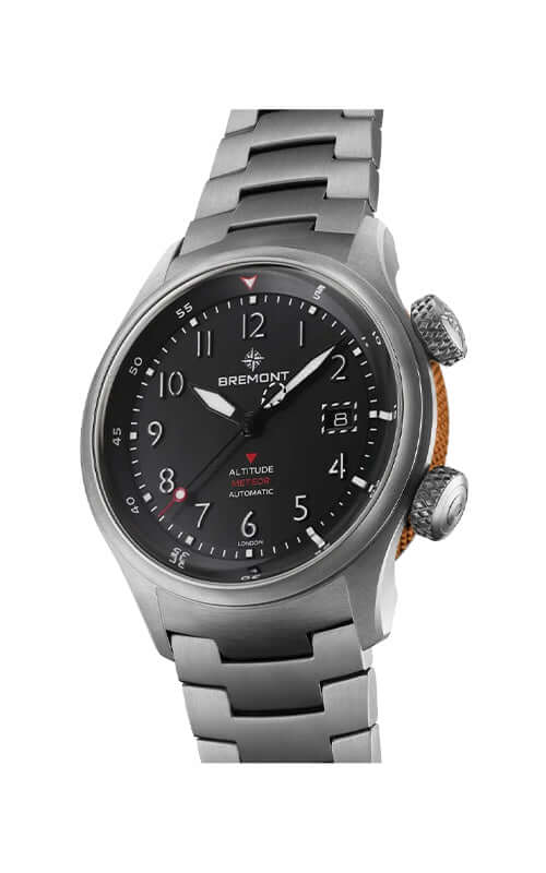 Bremont watch with black dial and silver bracelet on a white background

Bremont Altitude MB Meteor Orange Barrel ALT42-MT-TI-BKOR-B Bandiera Jewellers