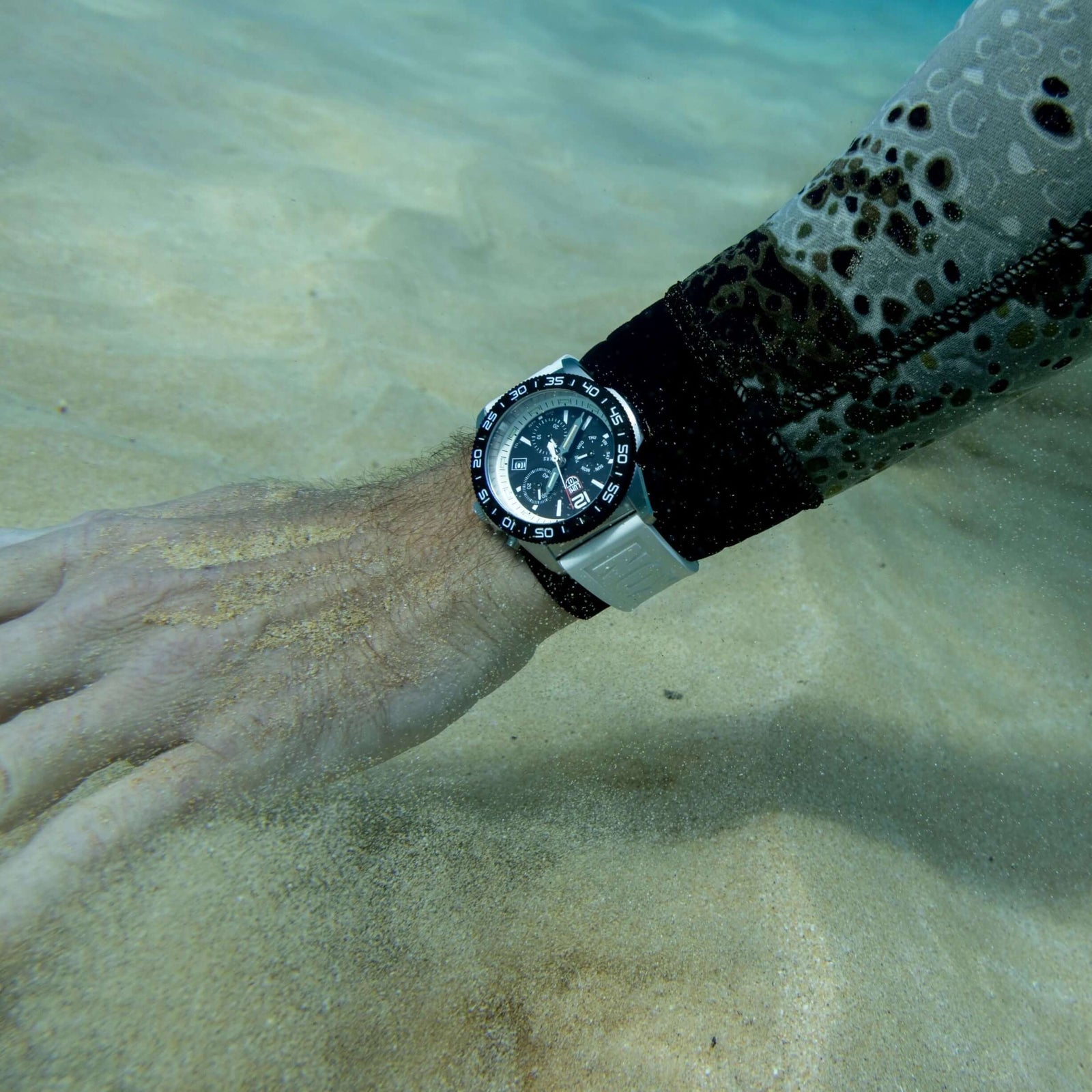 Pacific Diver Chronograph, 44MM - 3141