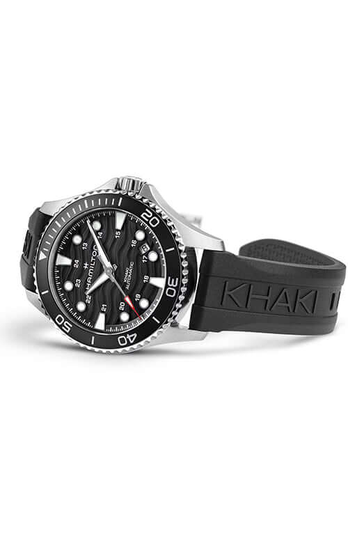Hamilton watch with black rubber strap on a white background

Hamilton Khaki Navy Scuba Automatic H82415330