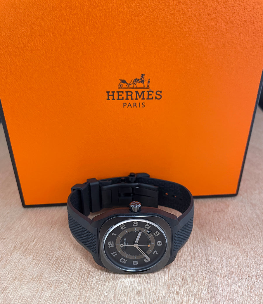 Hermès H08 Extra Large W057303WW00 /  Bandiera Jewellers