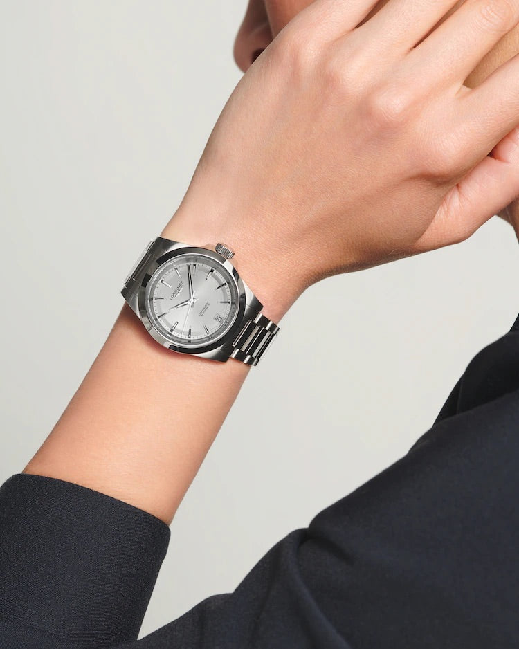Longines Conquest L34304726
