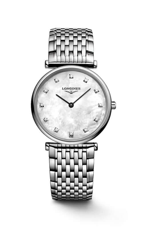 Silver watch with a detailed face on a white background

LONGINES LA GRANDE CLASSIQUE DE LONGINES L45124876 Bandiera Jewellers