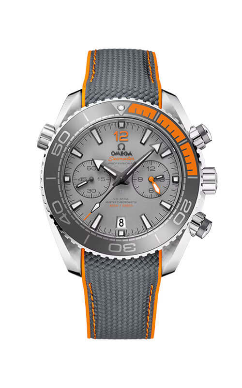 Wristwatch with gray strap and silver case on a white background

Omega Seamaster Planet Ocean 600M 215.92.46.51.99.001 Bandiera Jewellers