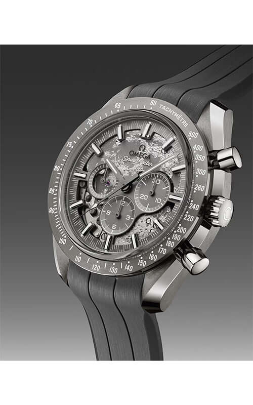 Omega watch with detailed face and black strap on gradient background

Omega Speedmaster Dark Side of the Moon 310.92.44.50.06.002 Bandiera Jewellers